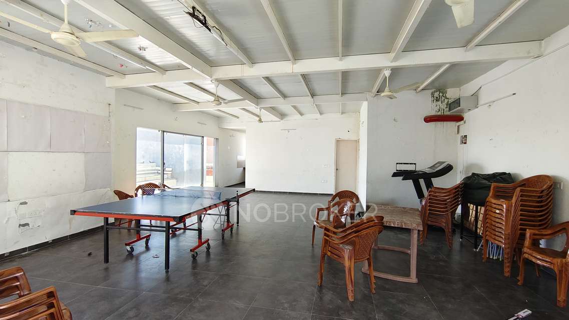 2 BHK Flat In Upscale Golden Lotus For Sale  In Varthur Main Road