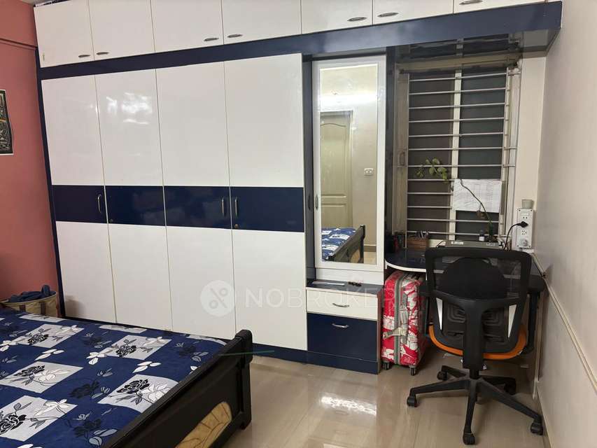 2 BHK Flat In Akshaya Enclave For Sale  In Munnekollal