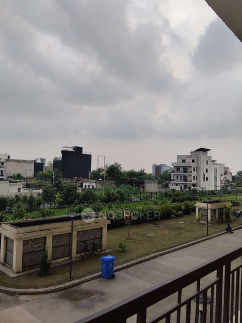 2 BHK Flat In Jaypee Kensington Boulevard For Sale  In Sector 131