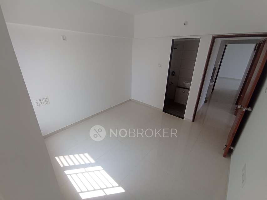 3 BHK Flat In Yash Grecia for Rent  In Dhanori