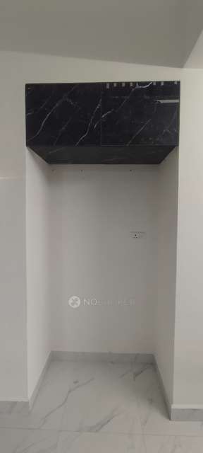 2 BHK Flat In Vasista Pride For Sale  In Gowdavalli, 