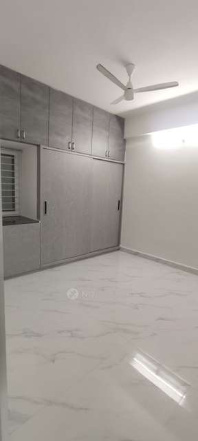 2 BHK Flat In Vasista Pride For Sale  In Gowdavalli, 