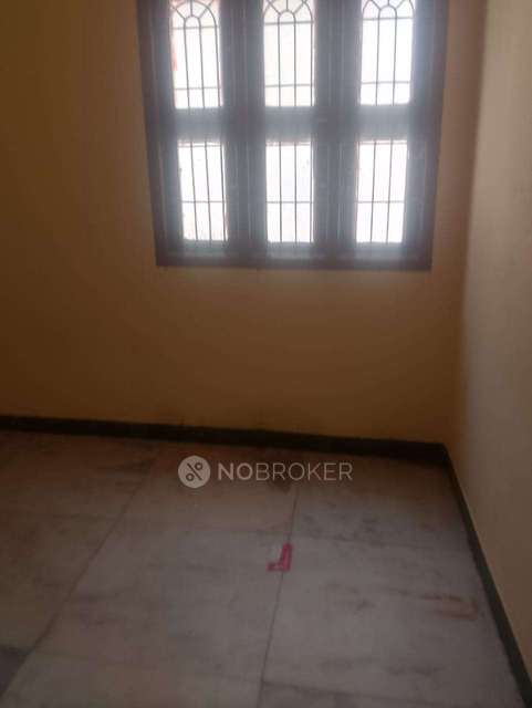 2 BHK House For Sale  In Palavakkam