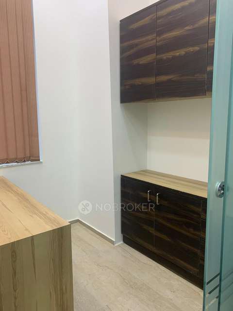 Office Space in Ithum-noida, Noida for Rent 