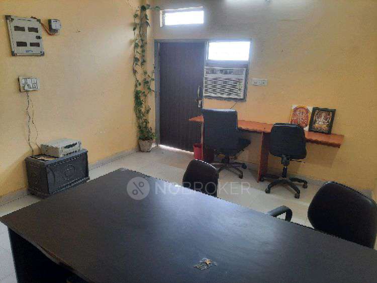 Co-Working  space in Anand Vihar, Delhi for Rent 