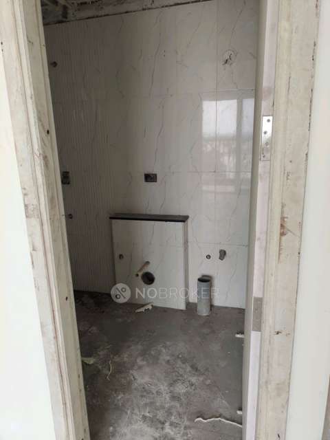 2 BHK Flat In Ds Max Sky Shubham For Sale  In Kr Puram