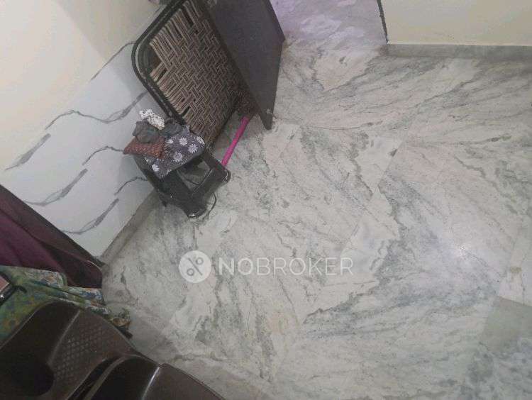 2 BHK Flat In Msv Aparrment  For Sale  In Satyam Public School, Jain Road, Block D, Laxmi Vihar, Nawada, Delhi, India