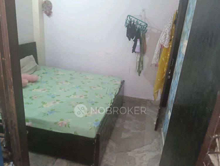 2 BHK Flat In Msv Aparrment  For Sale  In Satyam Public School, Jain Road, Block D, Laxmi Vihar, Nawada, Delhi, India