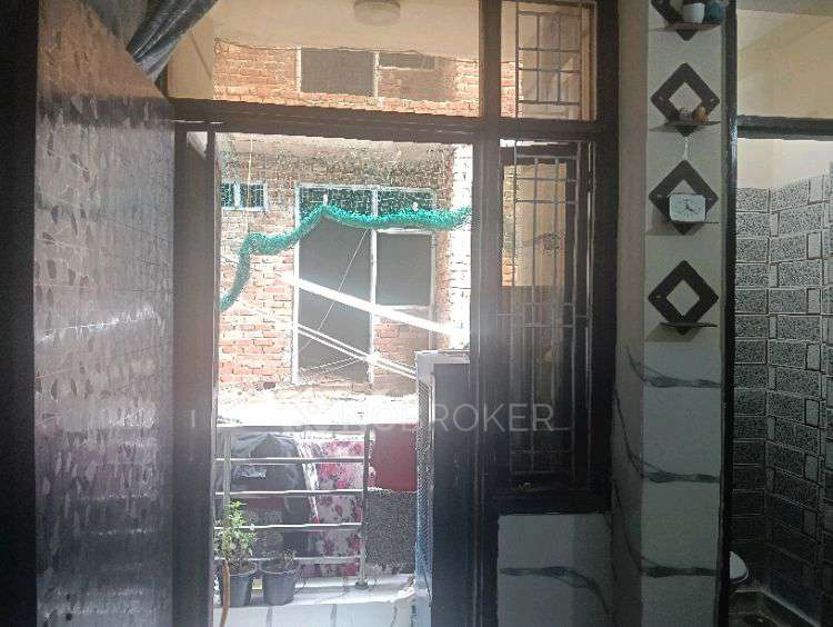 2 BHK Flat In Msv Aparrment  For Sale  In Satyam Public School, Jain Road, Block D, Laxmi Vihar, Nawada, Delhi, India