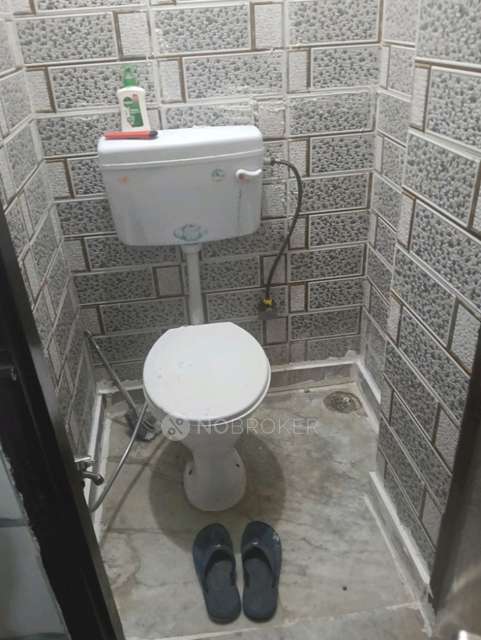 2 BHK Flat In Msv Aparrment  For Sale  In Satyam Public School, Jain Road, Block D, Laxmi Vihar, Nawada, Delhi, India