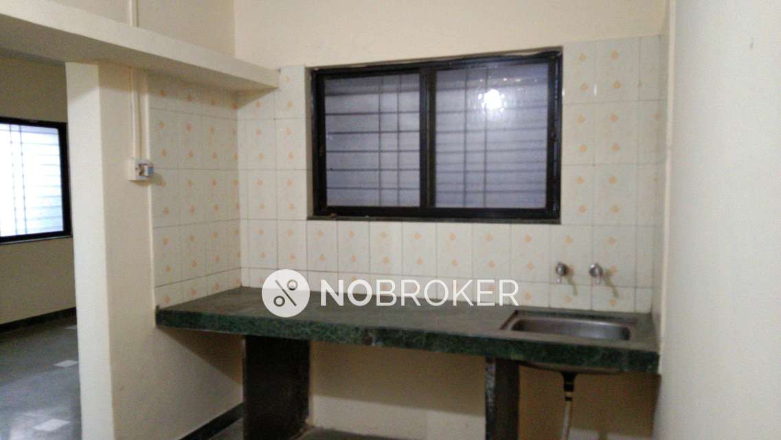 1 BHK Flat In Kamthe Complex For Sale  In Pimple Nilakh