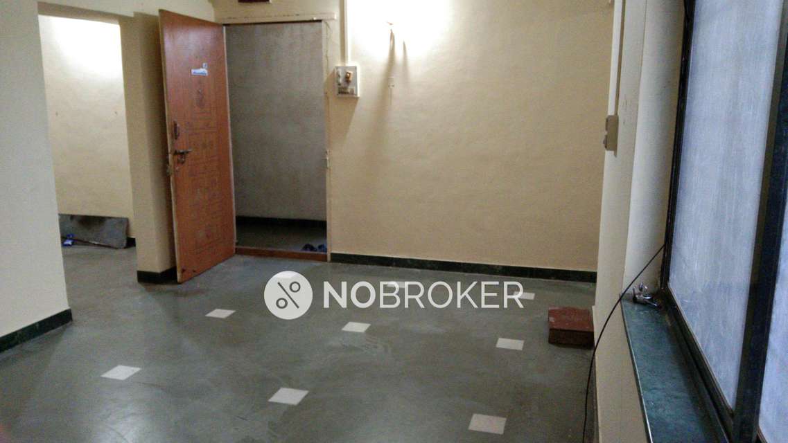 1 BHK Flat In Kamthe Complex For Sale  In Pimple Nilakh