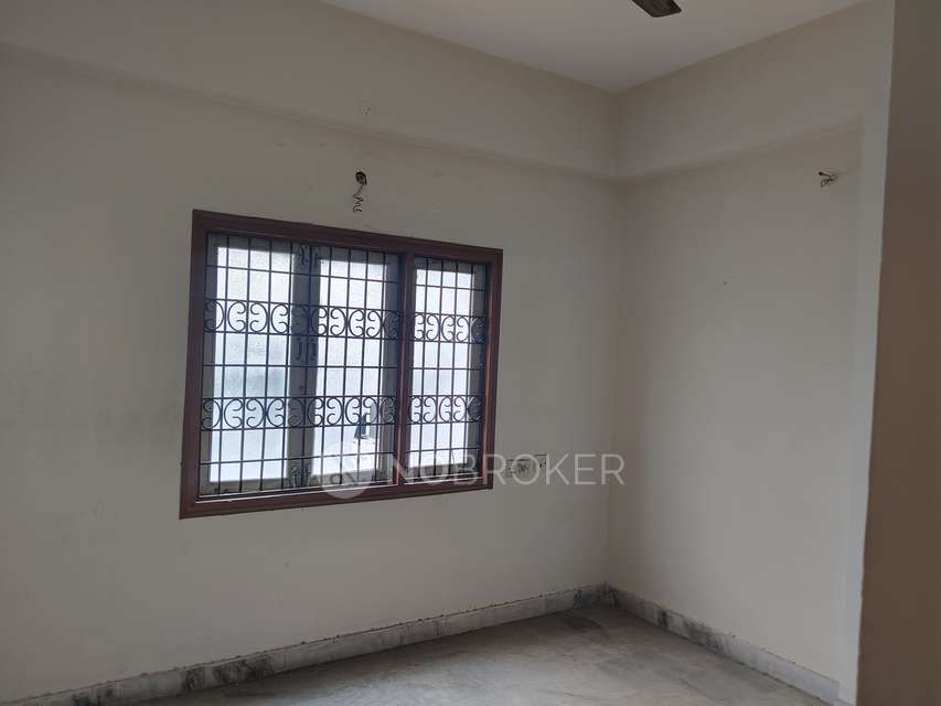 2 BHK Flat In Sai Mitra Mansion For Sale  In Secunderabad
