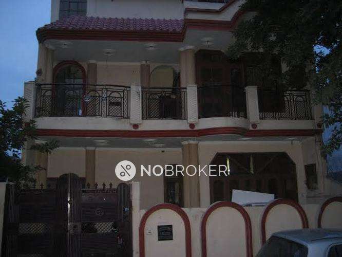 3 BHK Villa In Mohan Meakin Society For Sale  In Vasundhara