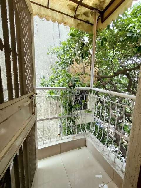 2 BHK Flat In Chandra Priya Apartment Sector-8 Rohini Delhi For Sale  In Chandrapriya Apartment