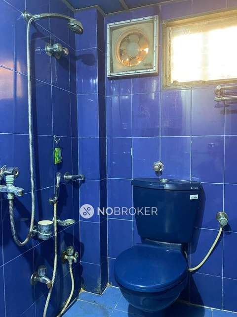 1 BHK Flat In Bilqees Building 2 For Sale  In Jogeshwari East