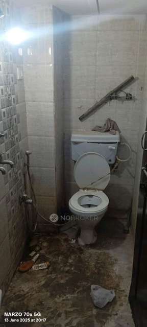 4+ BHK Flat In Sb For Sale  In  Param Puri