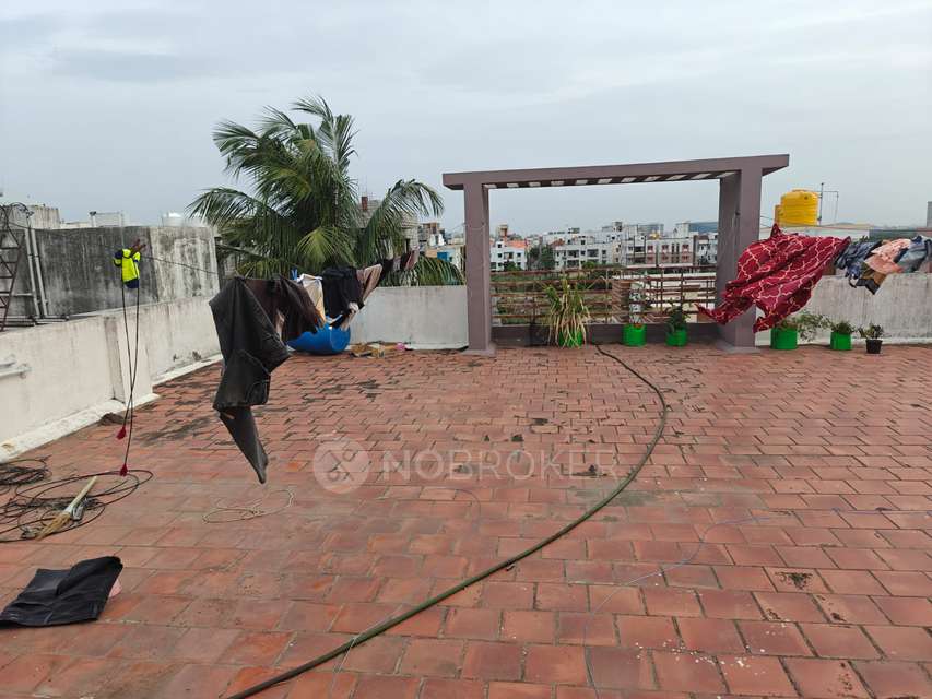 2 BHK Flat In Divine Homes For Sale  In Chandrasekhar Avenue, Thoraipakkam