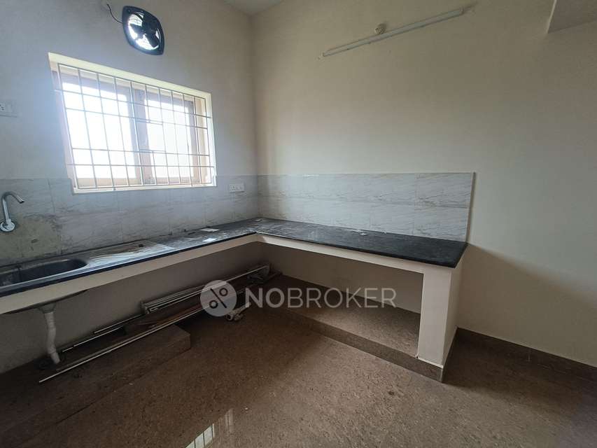 2 BHK Flat In Divine Homes For Sale  In Chandrasekhar Avenue, Thoraipakkam