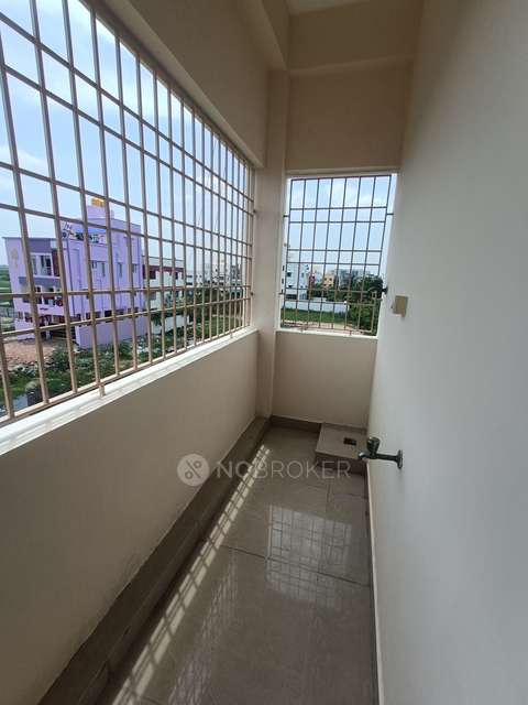 2 BHK Flat In Divine Homes For Sale  In Chandrasekhar Avenue, Thoraipakkam