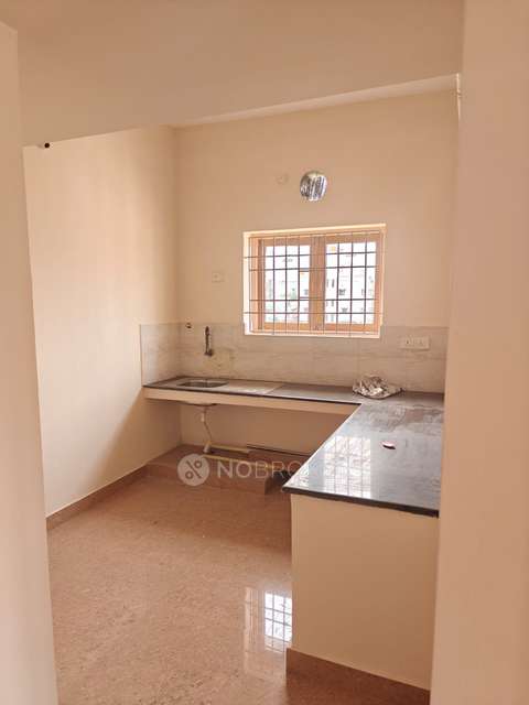 2 BHK Flat In Divine Homes For Sale  In Chandrasekhar Avenue, Thoraipakkam