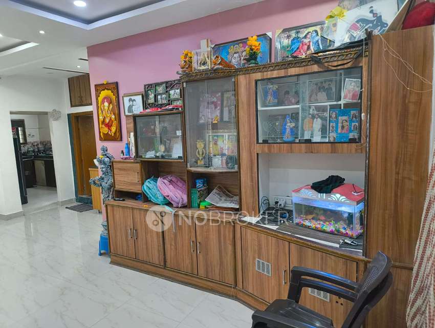 2 BHK Flat In Sri Sainath Tower For Sale  In Boduppal