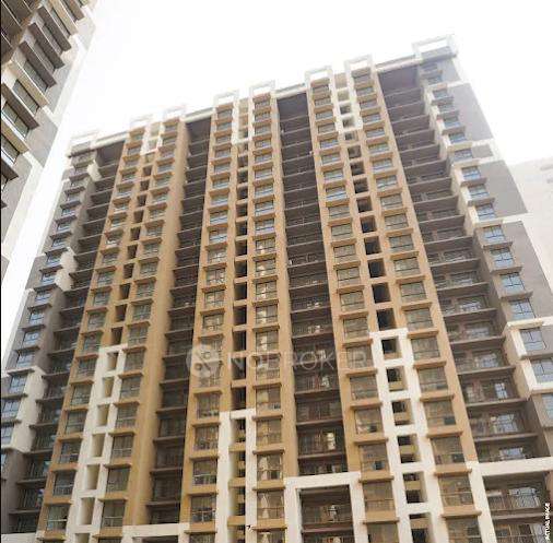 1 BHK Flat In Chandak Nishchay For Sale  In Dahisar East