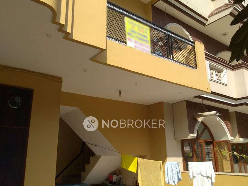 PG for Boys in Sector 10a