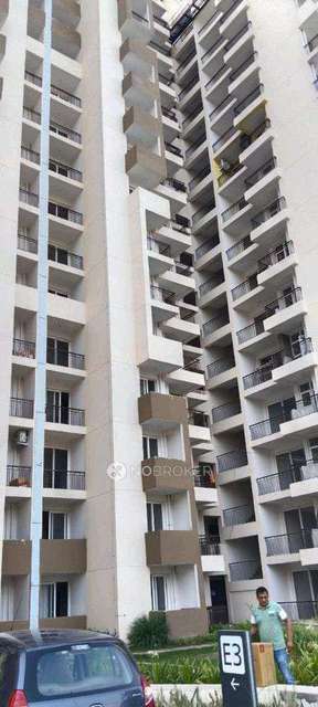 2 BHK Flat In Amrapali Leisure Park For Sale  In Uttar Pardesh