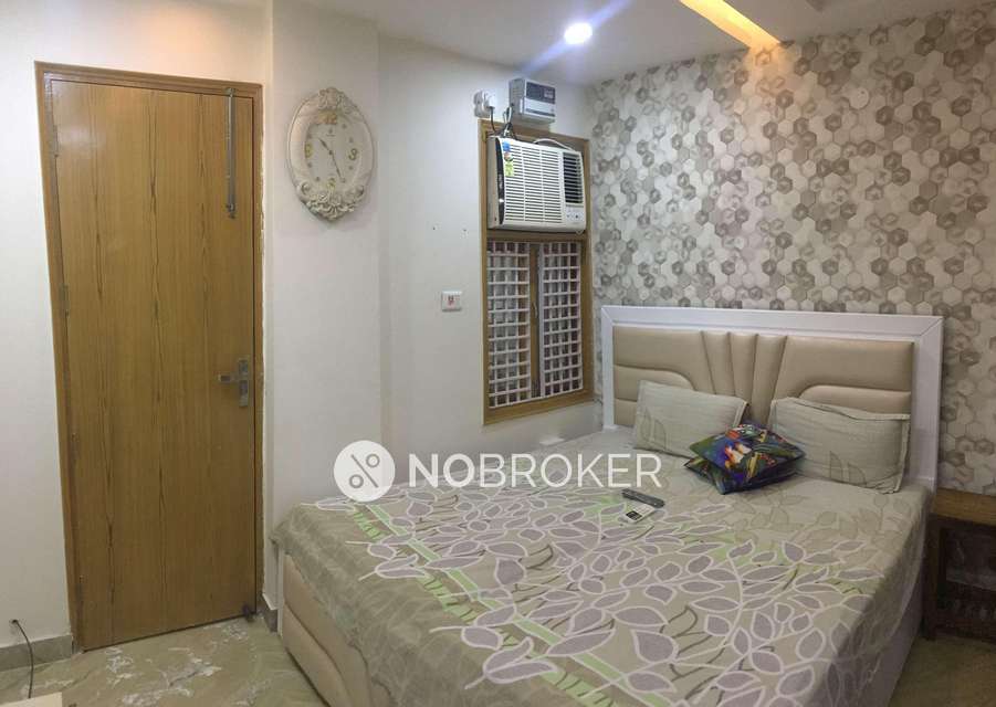 3 BHK Flat For Sale  In Mohan Garden