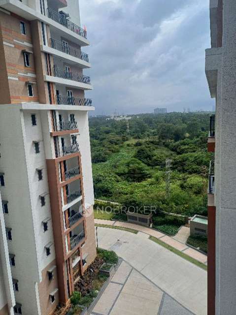 2 BHK Flat In Aparna Sarovar Zicon For Sale  In Nalagandla