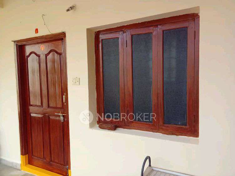 2 BHK Flat In Gayatri Panduranga Apartment For Sale  In New Nallakunta