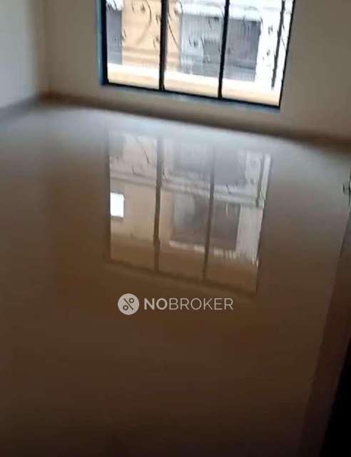 1 BHK Flat In Greenfield Hsg Society For Sale  In  Lower Parel East