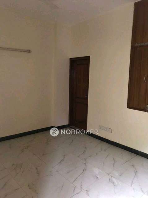 3 BHK Flat For Sale  In Ansari Nagar East