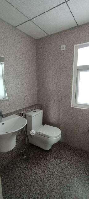 2 BHK Flat In Shree Vardhman Victoria, Sector-70 For Sale  In Sector-70