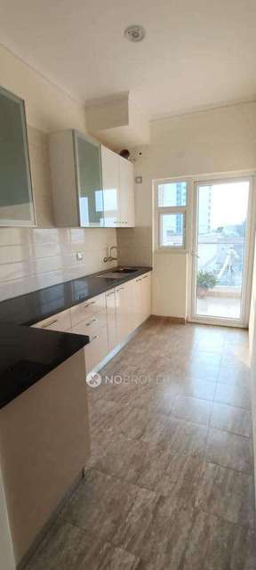 2 BHK Flat In Shree Vardhman Victoria, Sector-70 For Sale  In Sector-70