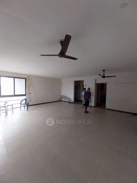 4 BHK Flat In Springfields For Sale  In Zeta I