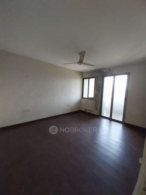 4 BHK Flat In Springfields For Sale  In Zeta I