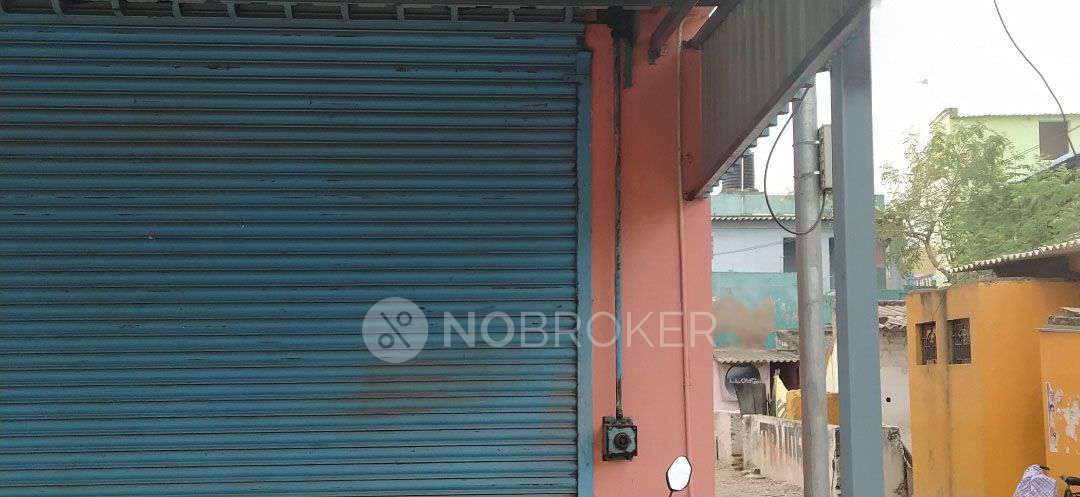 Shop in Paraniputhur, Chennai for sale 