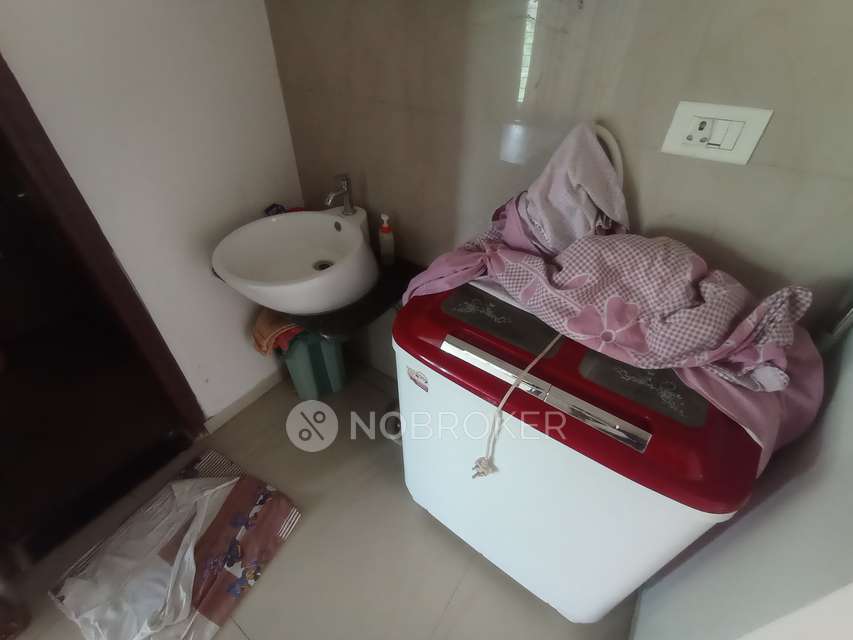 2 BHK Flat In Kukreja Heritage for Rent  In Vishrantwadi