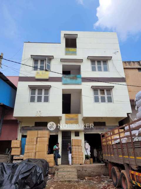 Office Space in Kalasipalya, Bangalore for sale 