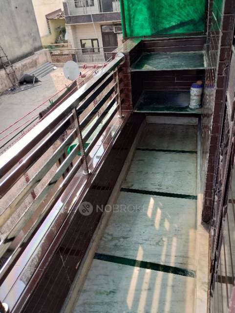 4 BHK Flat In Dda Janta  Flat , Uu Block 173cpitampura, New Delhi For Sale  In Pitampura