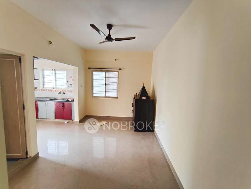 2 BHK Flat In Kruthika Heights For Sale  In Jalahalli West