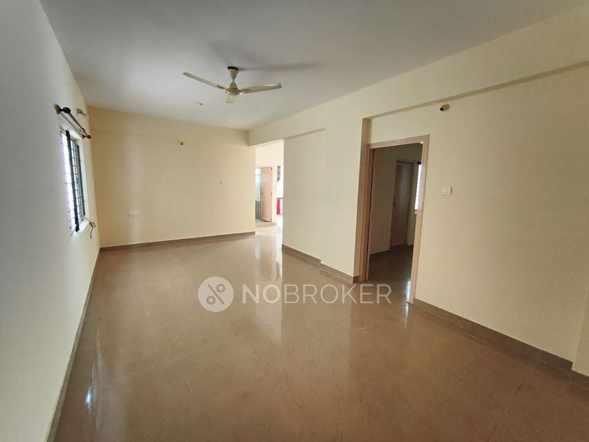 2 BHK Flat In Kruthika Heights For Sale  In Jalahalli West