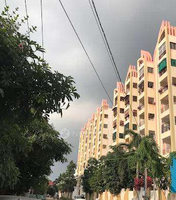 Single Room for Male In 3 BHK  In Surya Towers, Shilpa Hills, Izzathnagar, Hyderabad In Surya Towers, A 302, Izzathnagar, Shilpa Hills, Kondapur, Hyderabad, Telangana 500084, India