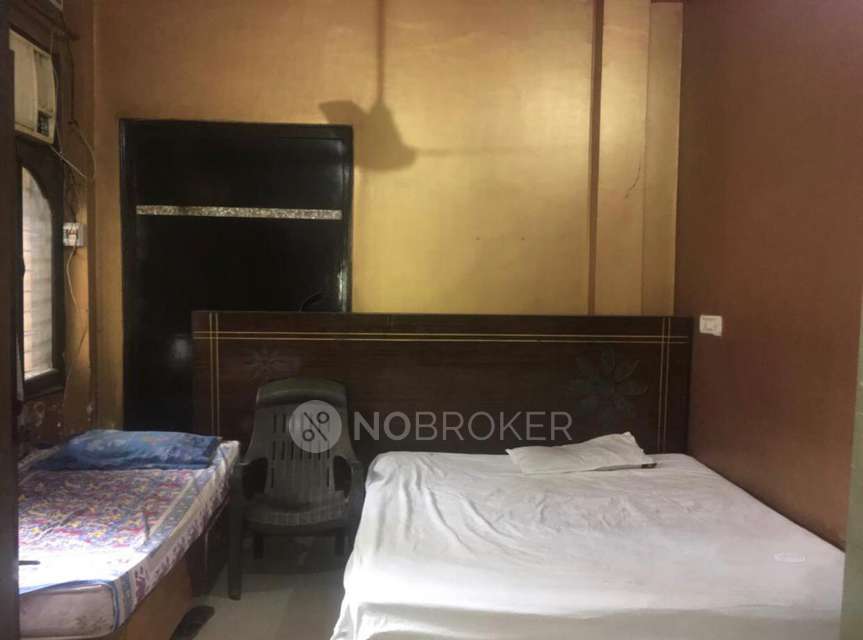 PG for Boys in Patel Nagar 