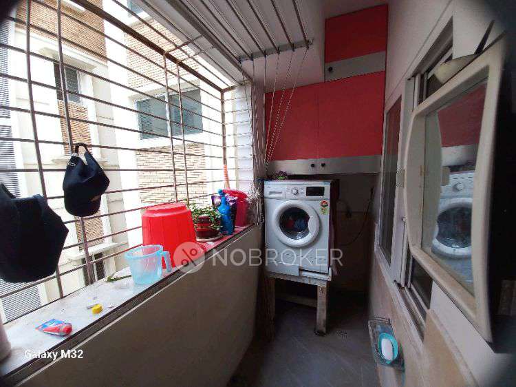 2 BHK Flat In Hallmark Empyrean, Puppalguda For Sale  In Puppalguda