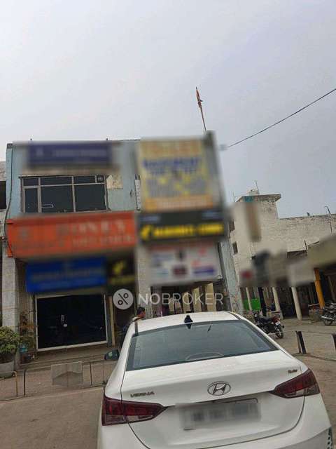 Showroom in Sector 14, Faridabad for Rent 