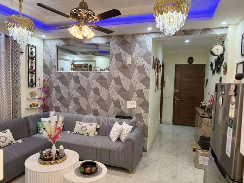 2 BHK Flat In Plot No 36 A, Shivpuri For Sale  In Harish Bakery