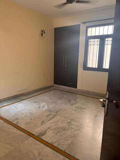 4 BHK Flat In Stellar Kings Court, Sector-50 For Sale  In Sector-50